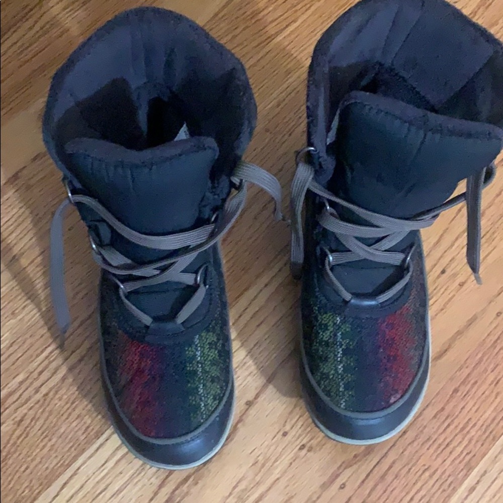 Size 8.5 Sorel Snow Boots but Best for size 7.5/8